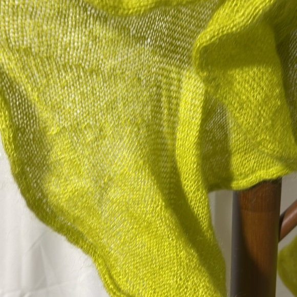 BENETTON MOHAIR SCARF - Picture 3 of 5